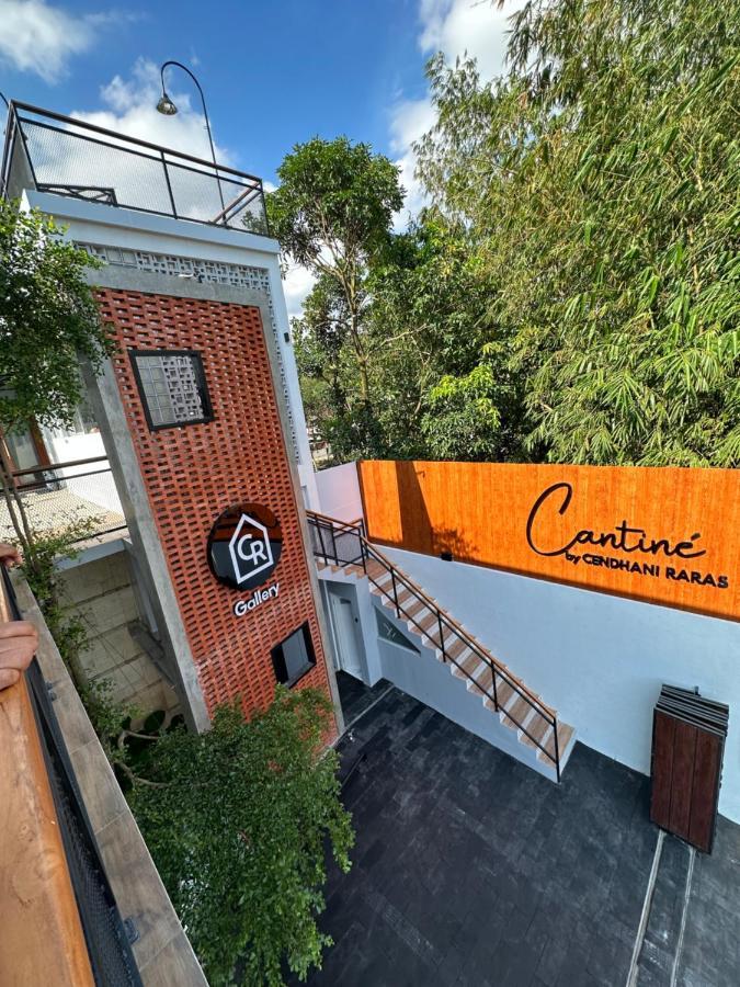 Cendhani Raras Gallery Kejayan Exterior foto