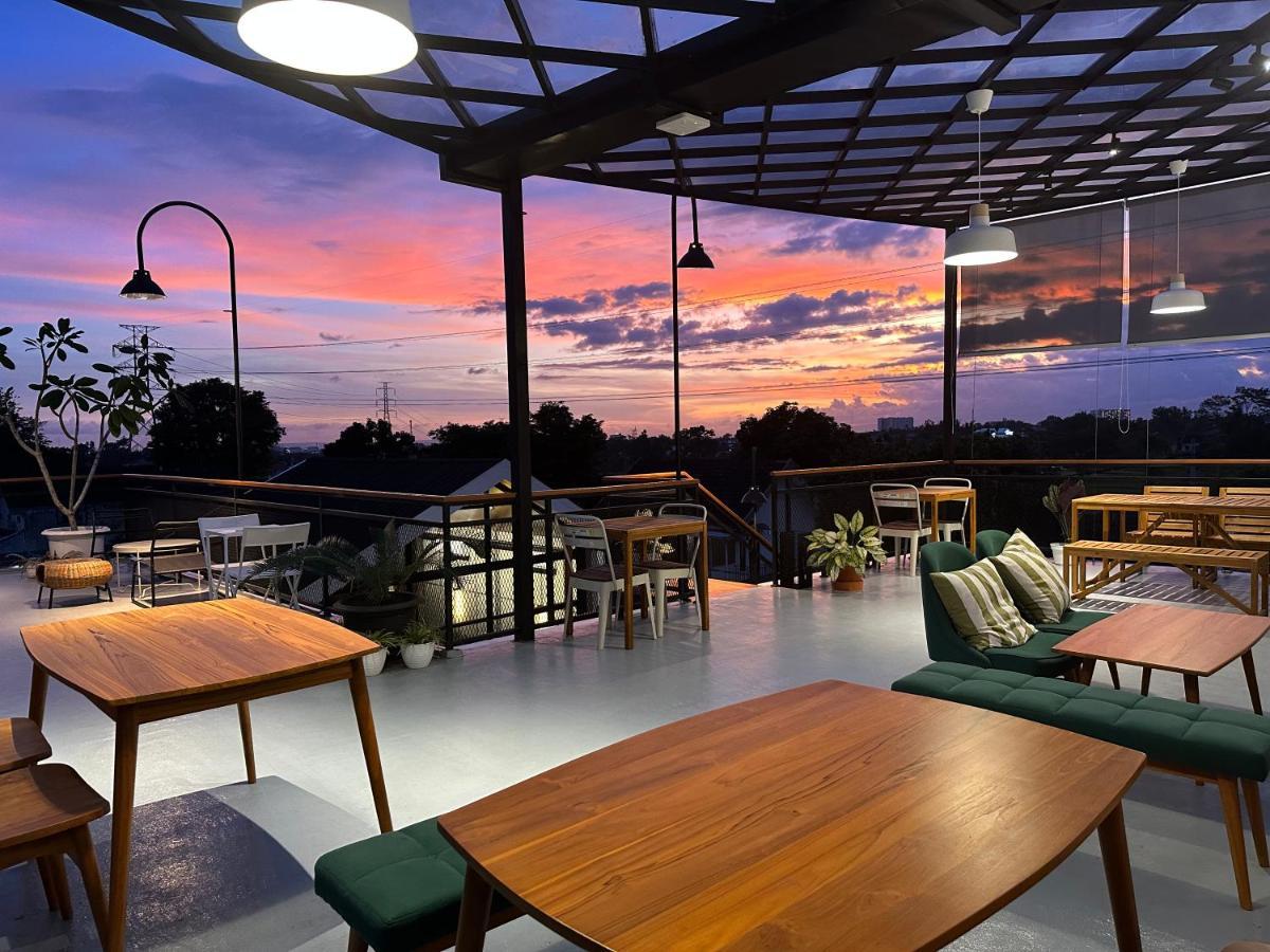 Cendhani Raras Gallery Kejayan Exterior foto