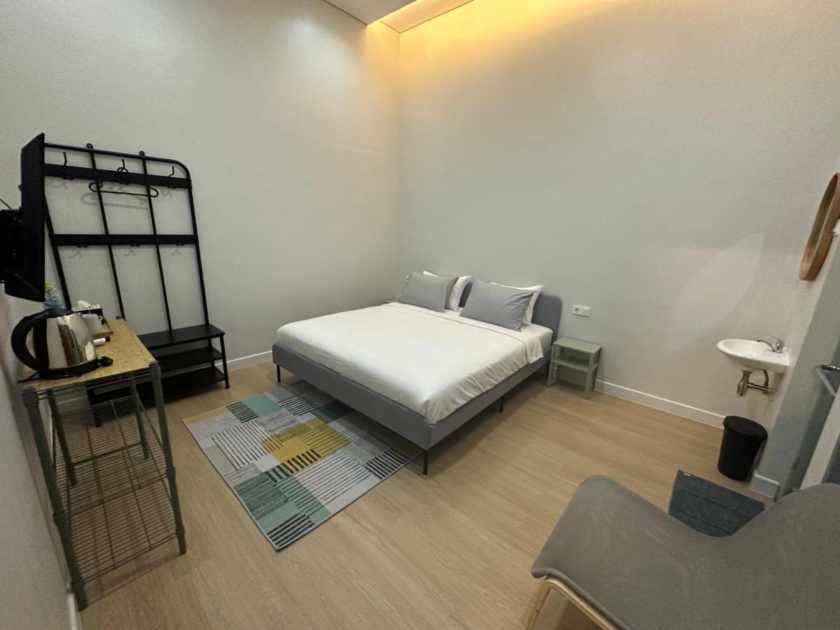 Cendhani Raras Gallery Kejayan Exterior foto