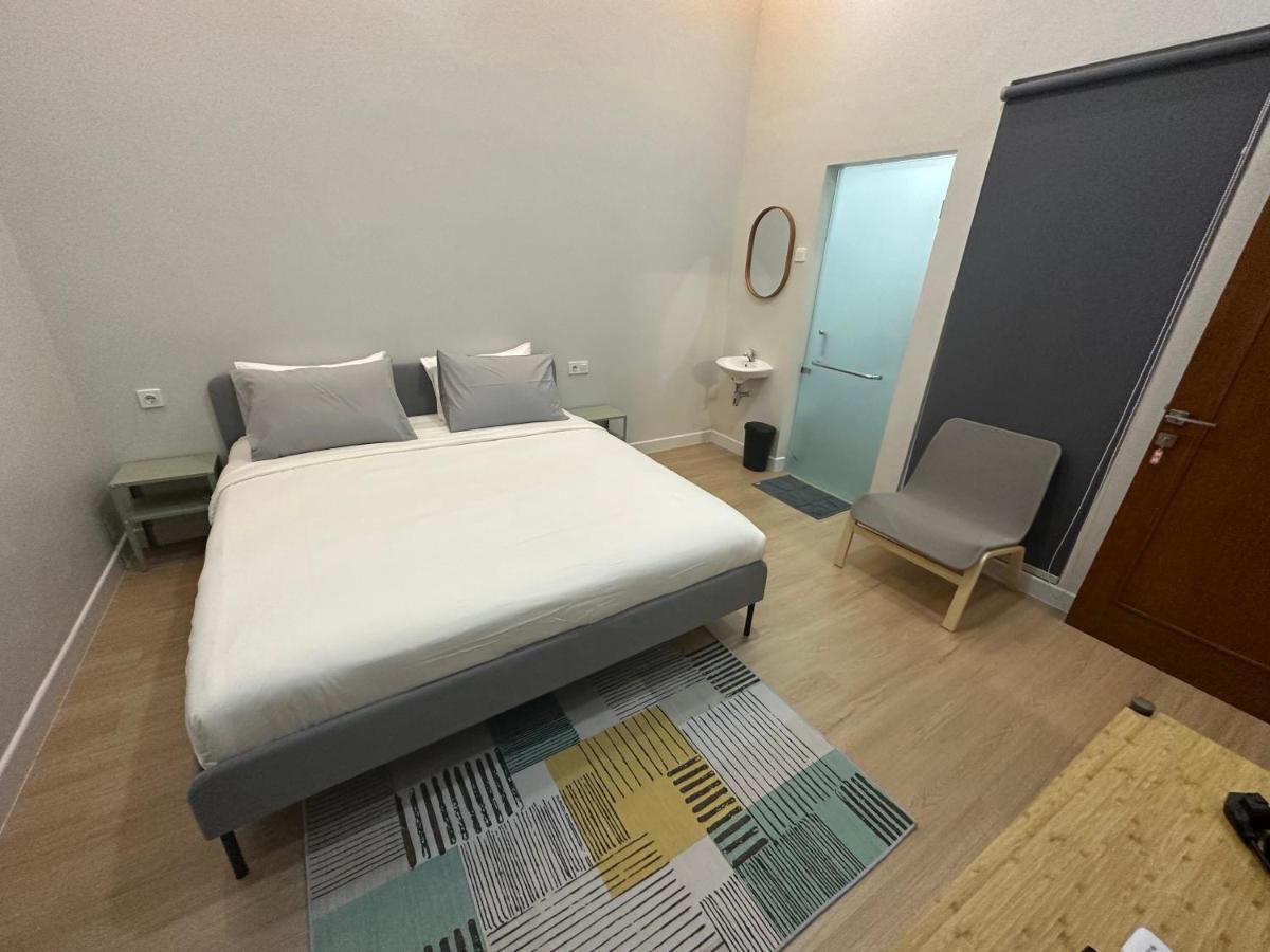 Cendhani Raras Gallery Kejayan Exterior foto