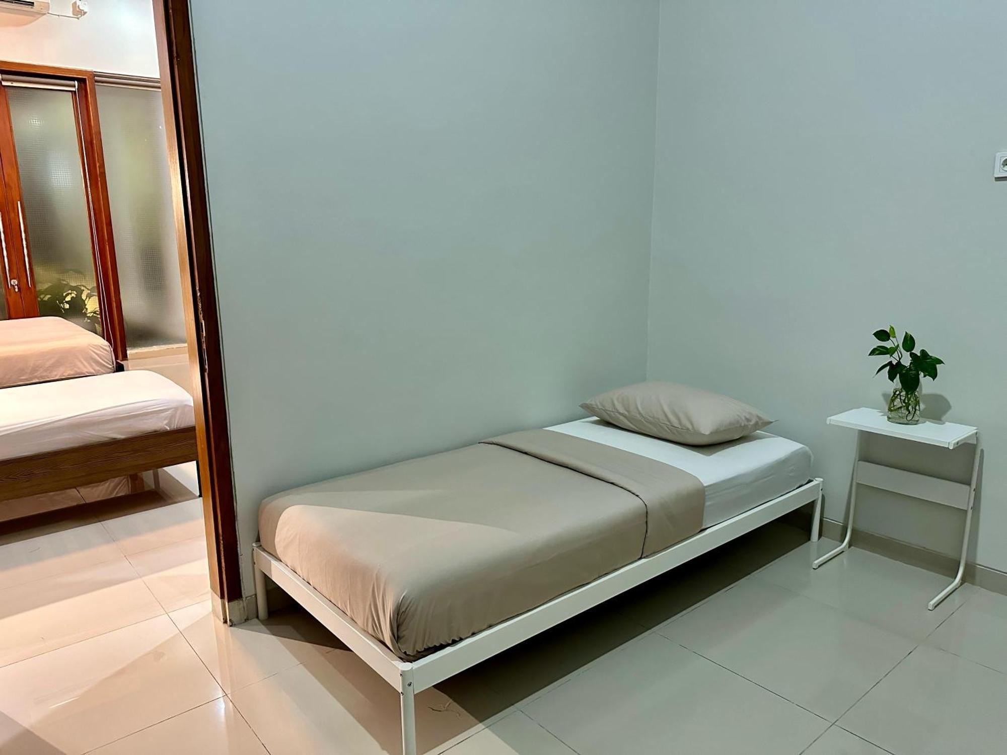 Cendhani Raras Gallery Kejayan Exterior foto
